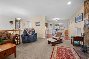 276 W Virginia Ave, Harrisville, UT 84404 - Photo 8