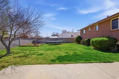 1230 N 685 W, Orem, UT 84057 - Photo 28