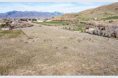 9783 E Highway 39, Huntsville, UT 84317 - Photo 2