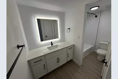 107 E B St, Salt Lake City, UT 84103 - Photo 12