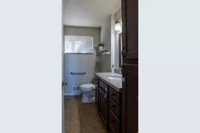 2226 E Castle Hill Ave S, Cottonwood Heights, UT 84121 - Photo 22