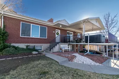 2226 E Castle Hill Ave S, Cottonwood Heights, UT 84121 - Photo 36
