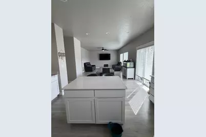 437 N 650 E, Springville, UT 84663 - Photo 4