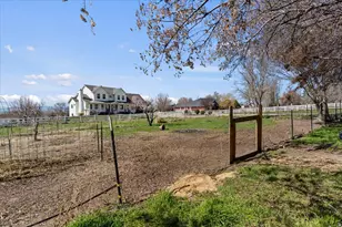 570 S Main, Willard, UT 84340 - Photo 30