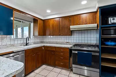 570 S Main, Willard, UT 84340 - Photo 10