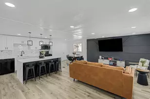 4996 Del Prado St, Murray, UT 84117 - Photo 8