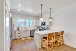 13907 S Canaan Peak Dr W, Herriman, UT 84096 - Photo 4