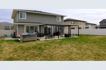 2032 S 1955 W, Woods Cross, UT 84087 - Photo 28