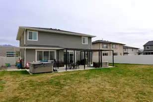 2032 S 1955 W, Woods Cross, UT 84087 - Photo 28