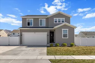 285 W Palomino Way, Stansbury Park, UT 84074 - Photo 2