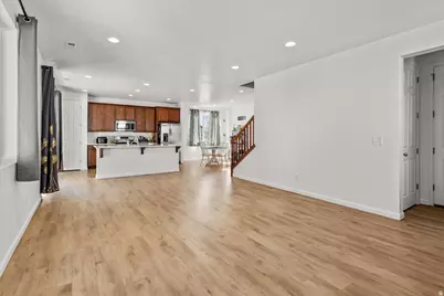 285 W Palomino Way, Stansbury Park, UT 84074 - Photo 18