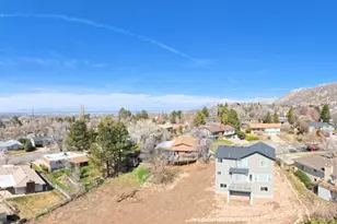 5053 Cheyenne Cir, Ogden, UT 84403 - Photo 4