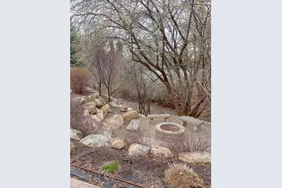 4287 W Manila Dr, Cedar Hills, UT 84062 - Photo 44