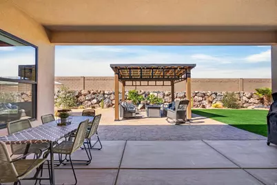 111 N Black Ave, Washington, UT 84780 - Photo 48