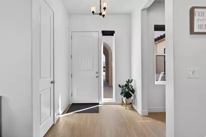 111 N Black Ave, Washington, UT 84780 - Photo 6