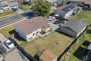 5353 W Peggy Ln, West Valley, UT 84120 - Photo 32