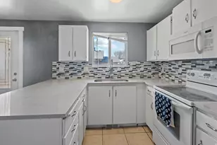 5353 W Peggy Ln, West Valley, UT 84120 - Photo 10