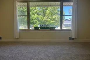 2084 Robins Ave, Ogden, UT 84401 - Photo 4