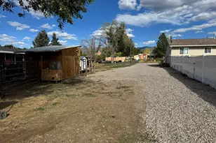 246 S 200 E, Mount Pleasant, UT 84647 - Photo 8