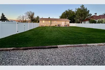 246 S 200 E, Mount Pleasant, UT 84647 - Photo 26