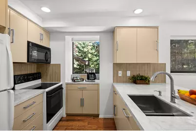 2149 Apache Trail #18, Park City, UT 84098 - Photo 10