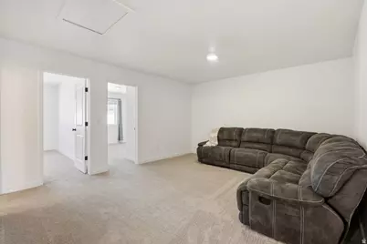 1022 S 200 E, Spanish Fork, UT 84660 - Photo 16