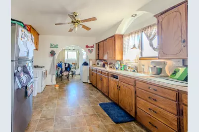 625 S 200 E, Springville, UT 84663 - Photo 24