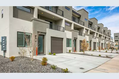 1143 S Gap Canyon Pkwy #27, Saint George, UT 84770 - Photo 2