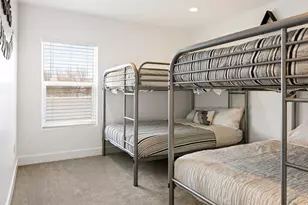 1143 S Gap Canyon Parkway, Saint George, UT 84770 - Photo 26