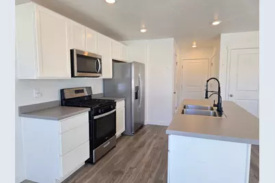 26 N Wayne Way, Grantsville, UT 84029 - Photo 4