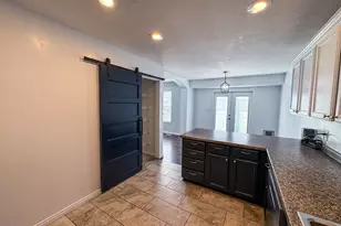 563 W Bountiful Way, Saratoga Springs, UT 84045 - Photo 12