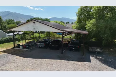 1413 W Webb Ln, Kaysville, UT 84037 - Photo 30