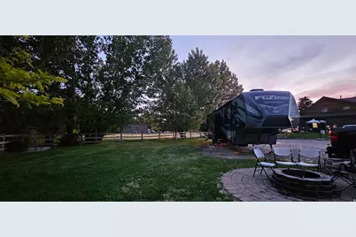 1413 W Webb Ln, Kaysville, UT 84037 - Photo 36