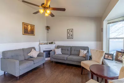 2883 W 4275 S, Roy, UT 84067 - Photo 6