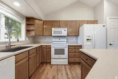 1573 N 40 E, Lehi, UT 84043 - Photo 10