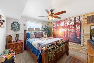 1582 N Emerald Dr, Layton, UT 84040 - Photo 22