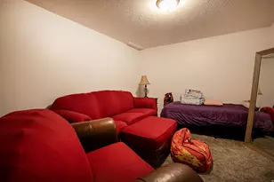 254 W Pioneer Circle, Midvale, UT 84047 - Photo 12