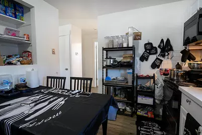 254 W Pioneer Cir, Midvale, UT 84047 - Photo 8