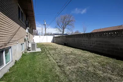 254 W Pioneer Cir, Midvale, UT 84047 - Photo 20