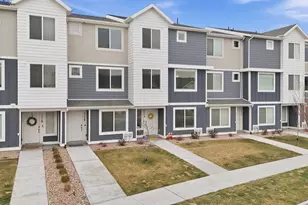 1114 E Yard Row, Saratoga Springs, UT 84045 - Photo 2