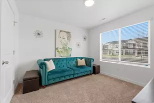 1114 E Yard Row, Saratoga Springs, UT 84045 - Photo 2