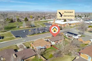 5850 S 2200 W, Roy, UT 84067 - Photo 4