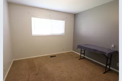 5850 S 2200 W, Roy, UT 84067 - Photo 24