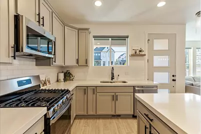 4392 W Bergen Ln, Lehi, UT 84043 - Photo 14