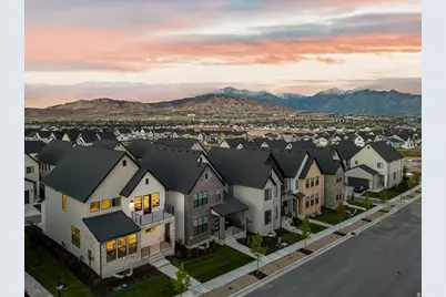 4392 W Bergen Ln, Lehi, UT 84043 - Photo 2