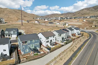 2119 W Northridge Dr, Lehi, UT 84043 - Photo 26