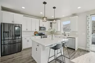 2119 W Northridge Dr, Lehi, UT 84043 - Photo 6