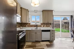 5419 W Westslope Dr S, Salt Lake City, UT 84118 - Photo 8