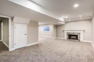 2543 E Cliff Swallow Dr S, Sandy, UT 84093 - Photo 24