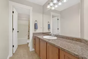 4035 E Oakland Hills Dr, Eagle Mountain, UT 84005 - Photo 20